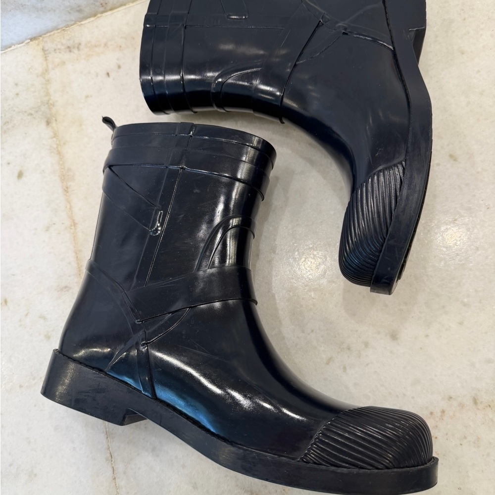 Coach Black Waterproof Rubber Buckle Rain Boots - Picture 7 of 12